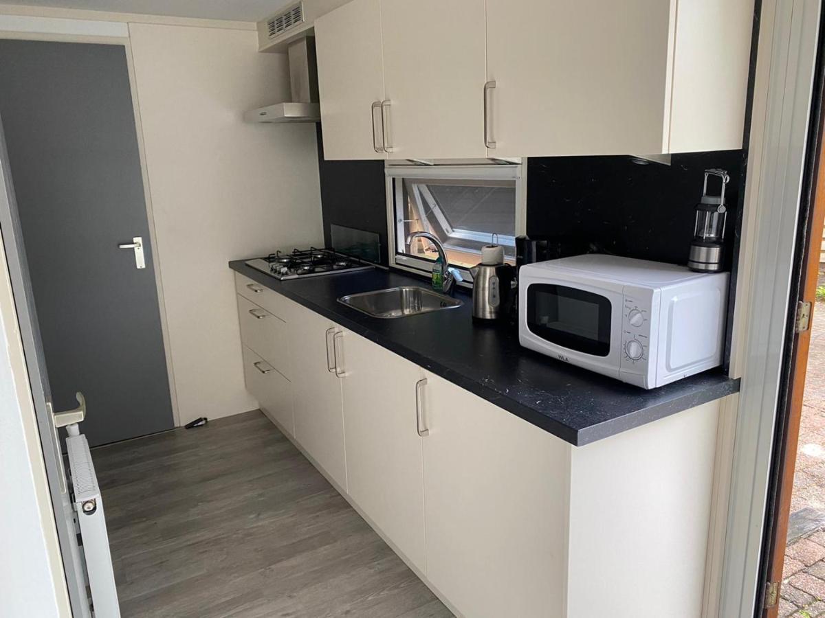 De Vlinder Luxe Chalet Op De Tien Heugten Schoonloo Eksteriør billede